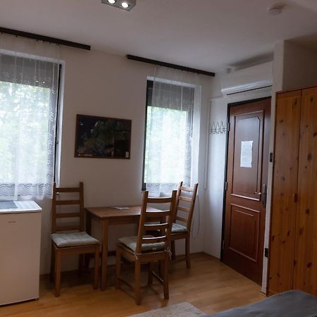 Rent A Scooter Vendeghaz Apartment Zamárdi Exterior foto